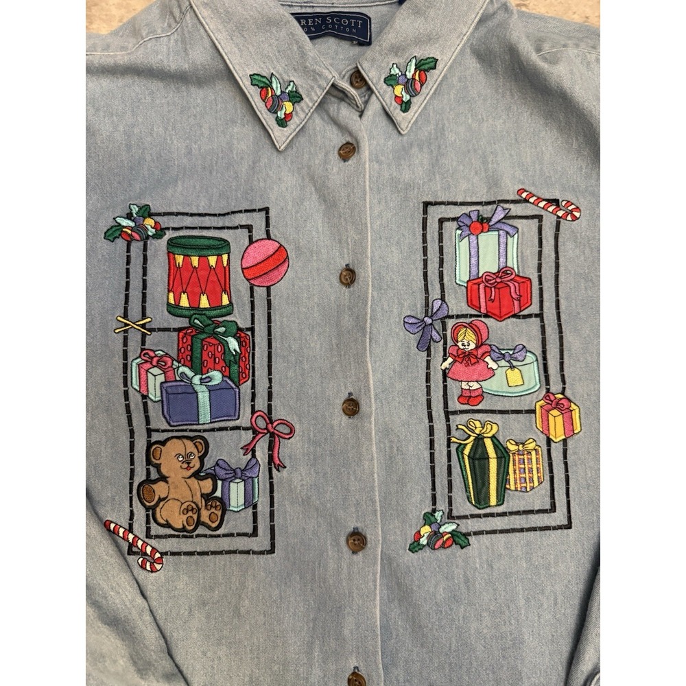Karen Scott Women's XL Denim Cotton Embroidered Teddy Bear Christmas Shirt Y2K - Picture 2 of 5